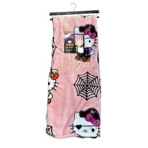 Hello Kitty Halloween Plush Throw Blanket Pink Spiderweb Pirate New 50" x‎ 70"